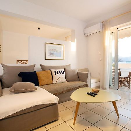 Del Mar Luxury Apartment 30M From The Beach Porto Rafti Bagian luar foto